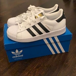 Adidas superstar